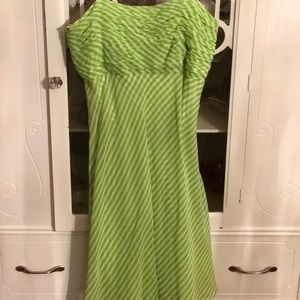 Kay Unger evening dress. Size 6. Silk.